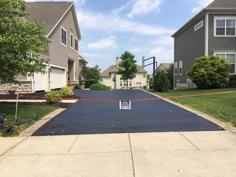 Portfolio Image - driveway asphalt paving & sealcoating