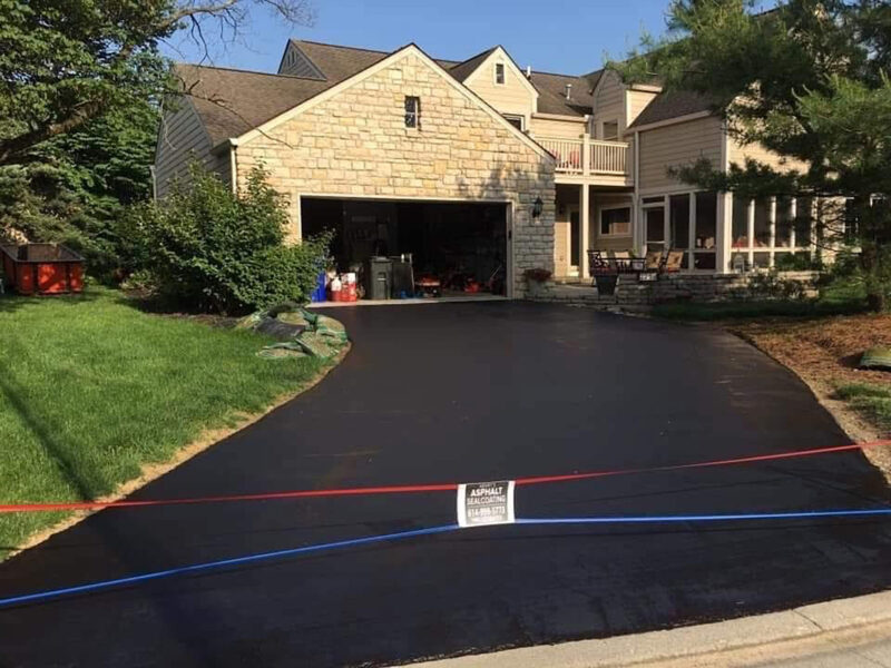 Portfolio Image - driveway asphalt paving & sealcoating